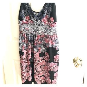 SZ L, pretty summer dress with adjustable straps